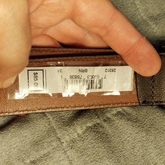 Michael Kors 31" belt - Picture 3 of 5